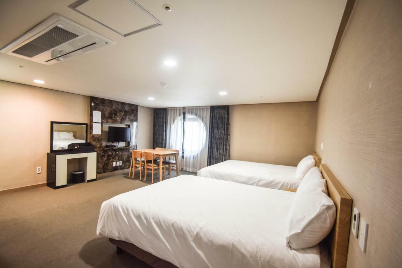 Dream Jeju Hotel Seogwipo Eksteriør billede